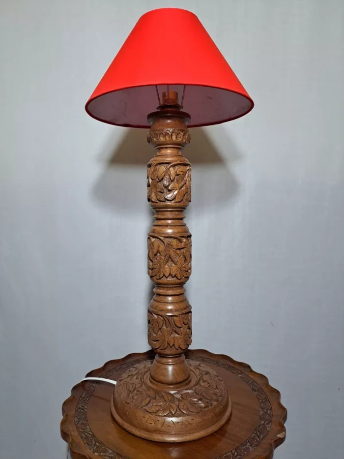 Walnut Wood Table Lamp With Hand Carved Chinar Design – H18