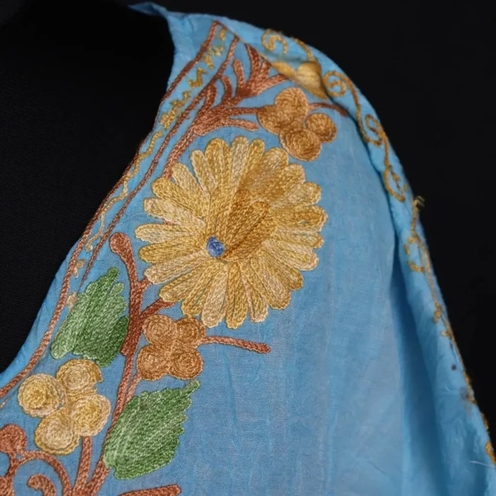 Stylish Kashmiri Sky Blue Short Kaftan - Aari Embroidered Crush Cotton - Image 3