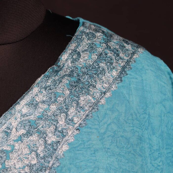 Ferozi Blue Kashmiri Kaftan – Aari Embroidered Crush Cotton L52 - Image 3