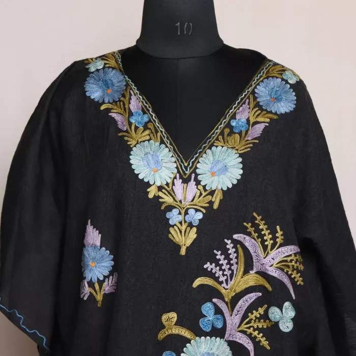 Black Aabi Short Kashmiri Kaftan – Aari Embroidered Crush Cotton - Image 2