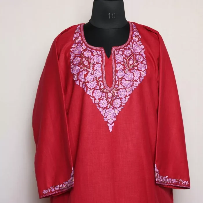 Maroon Kashmiri Sozni Handwork Cotton Pheran Set - Image 2