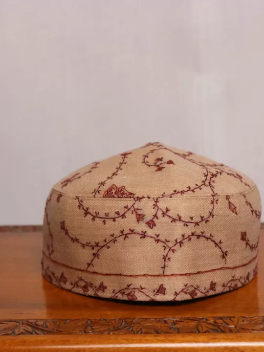 Beige Sozni Toosha Cap with Maroon Embroidery