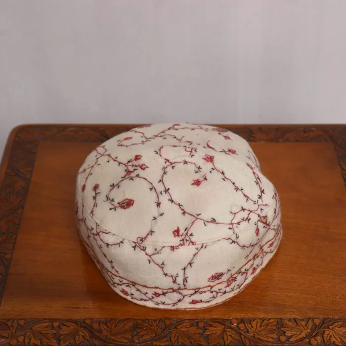 Frost White Sozni  Toosha Cap - Image 3