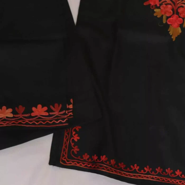 Black Wuzmal Iqra Kashmiri Embroidery Girl Summer Kurta With Trousers (3-4 y) - Image 2