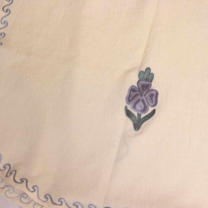 White Daman Girls Crush Cotton Kaftan for Summer With Kashmiri Embroidery (8-9 y) - Image 3