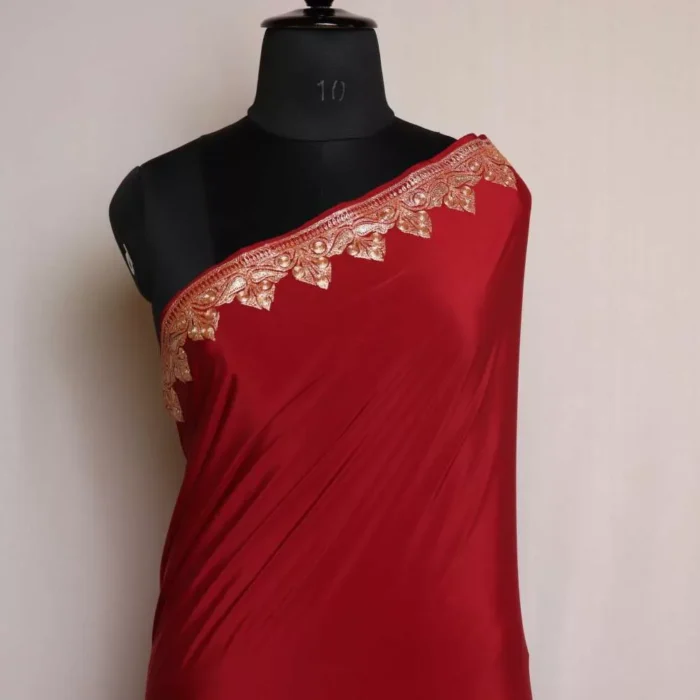 Maroon Mehjabeen Crepe Tilla Saree - Image 2