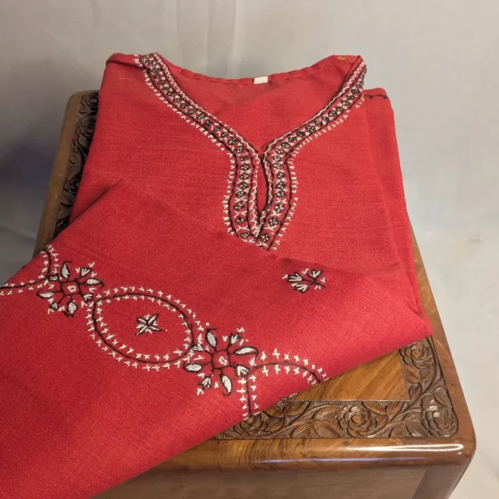 Red Kashmiri Sozni Embroidered Cotton Kurta