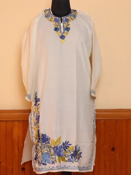 Shaheen Safed Thand Cotton Kurta Aari Embroidery
