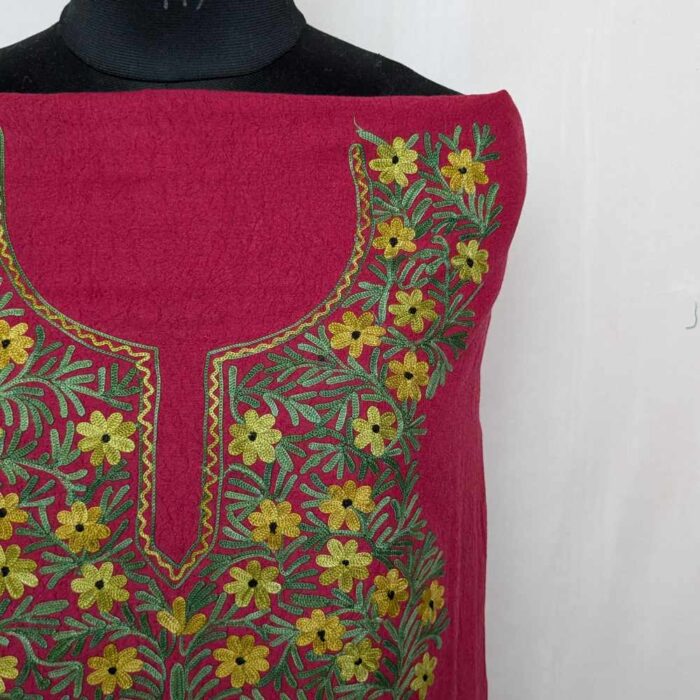 Gousia Crush Cotton 2pc Suit with Aari Work - Image 3