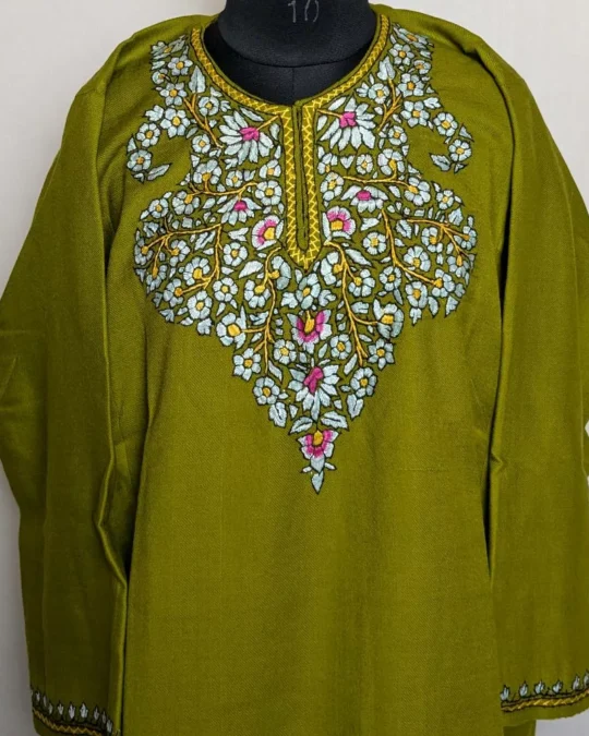 Green Kashmiri Raffal Short Pheran | Paper Mache Sozni Handwork (38.5,55)