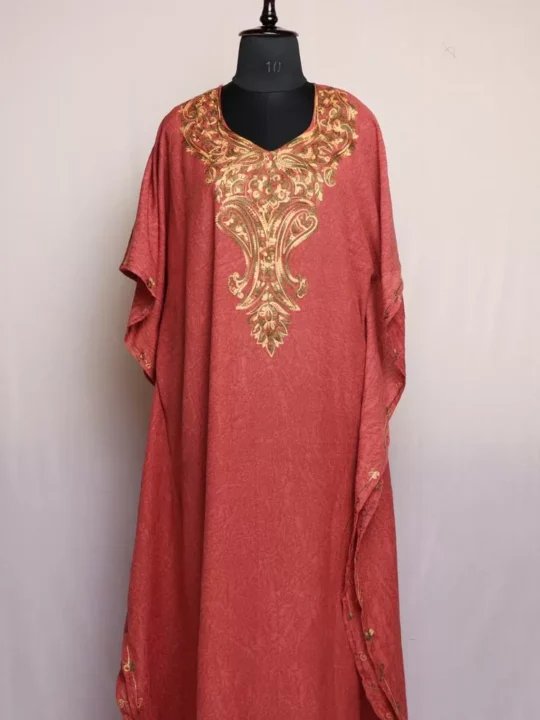 Pink Kashmiri Kaftan – Aari Embroidered Crush Cotton L54