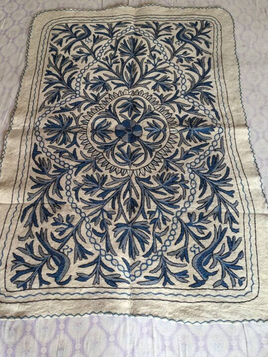 Nilnag Namda 6×4Ft Pure Wool Handmade Aari Embroidered
