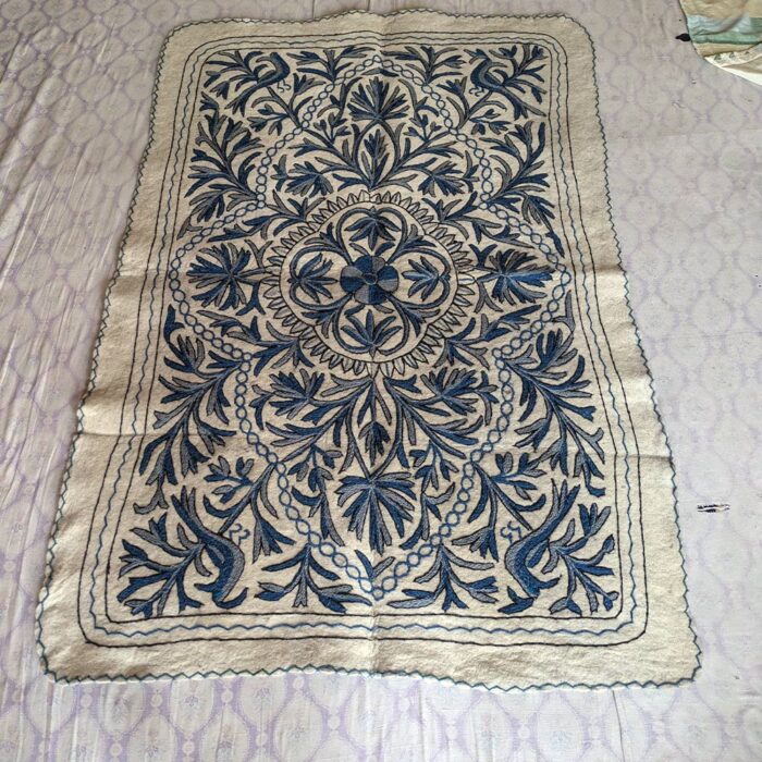 Nilnag Namda 6×4Ft Pure Wool Handmade Aari Embroidered