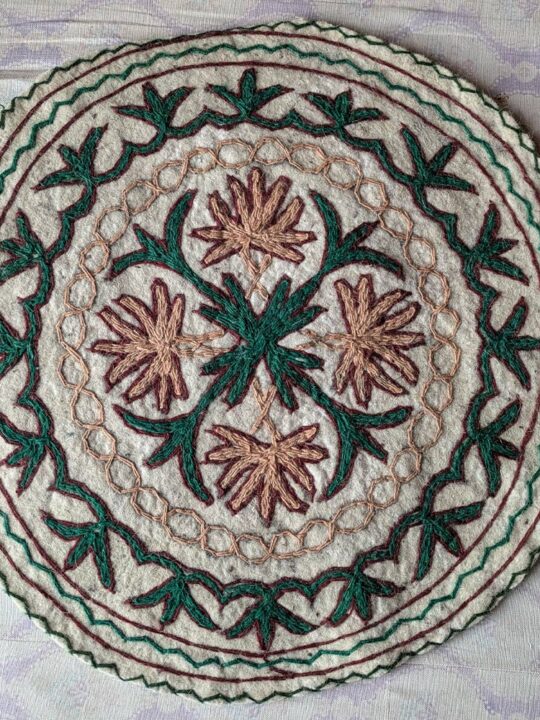 Sabz Namda Rug, Round Meditation mat | Aasan or Chair Pad 2FT
