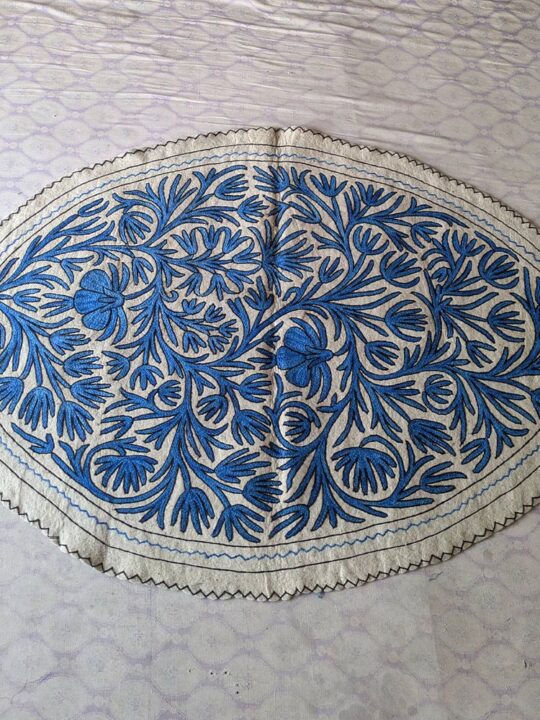 Blue White Large Oval Kashmiri Wool Namda 6×4Ft- Handmade Aari Embroidered