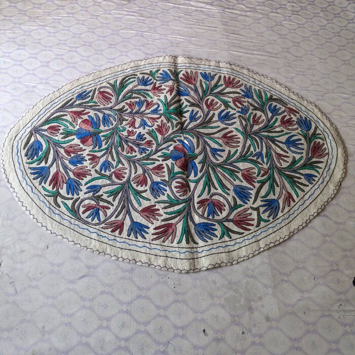 Large Oval Kashmiri Wool Namda 6×4Ft- Handmade Aari Embroidered