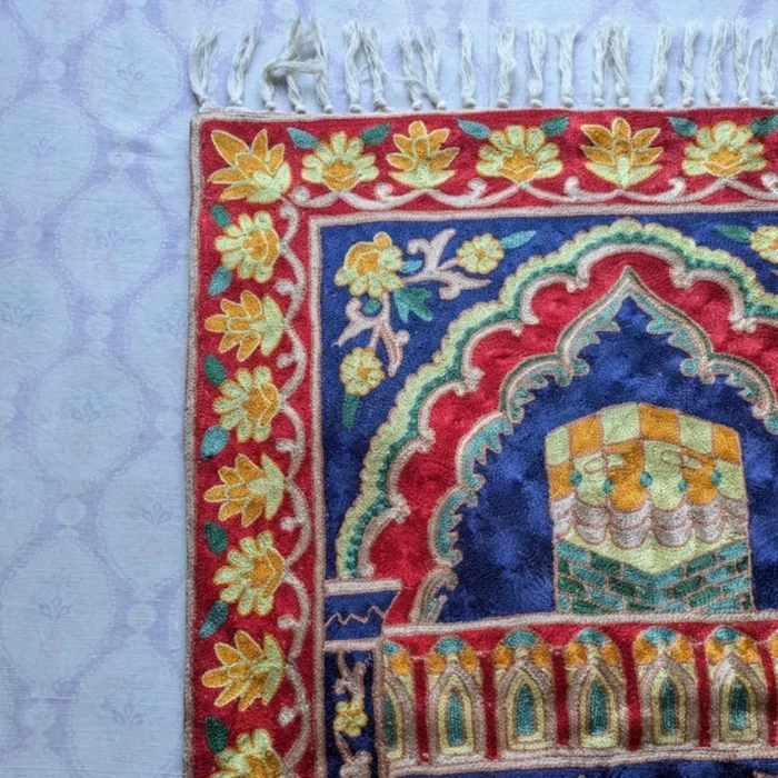 Kashmiri Chain Stitch Hand Embroidered Prayer-Mat | 3x2ft - Image 5