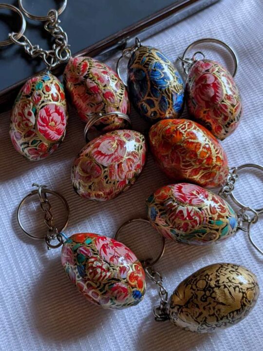 Wedding Favors, Mehndi Favors, Wedding Gift Egg Shaped Paper Machie Keychains: Set of 20, 50, 100
