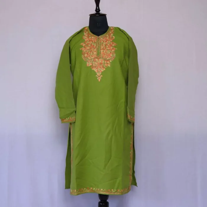 Green Woolen Kashmiri Kurta for Winter With Embroidery (41.5/46) - Cashmere Poshaak