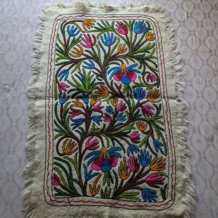 Nishat Kashmiri Namda Rug | Wool with Hand Embroidery (Size: 4.5*3 feet) - Image 8