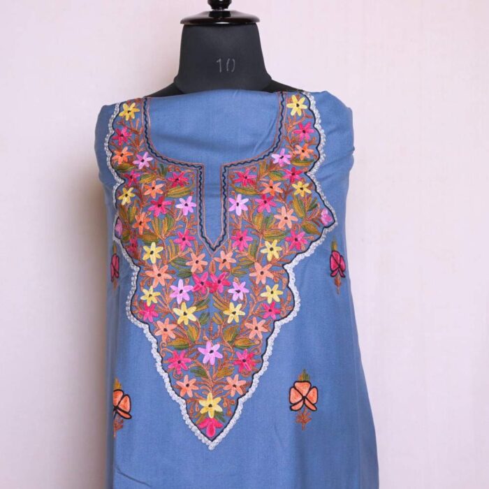 Kashmiri Woolen Spun Suit Bluish 2PC | With Flower Bootis | Gul Posh Collection - Image 2