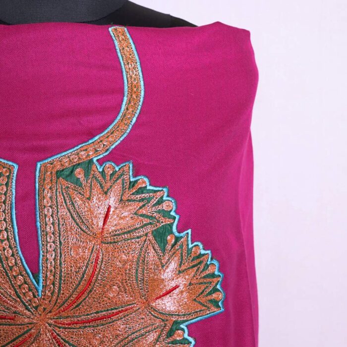 Pink and Golden Kashmiri Tilla 3PC Woolen Suit | With Dupatta | Loom Collection - Image 3