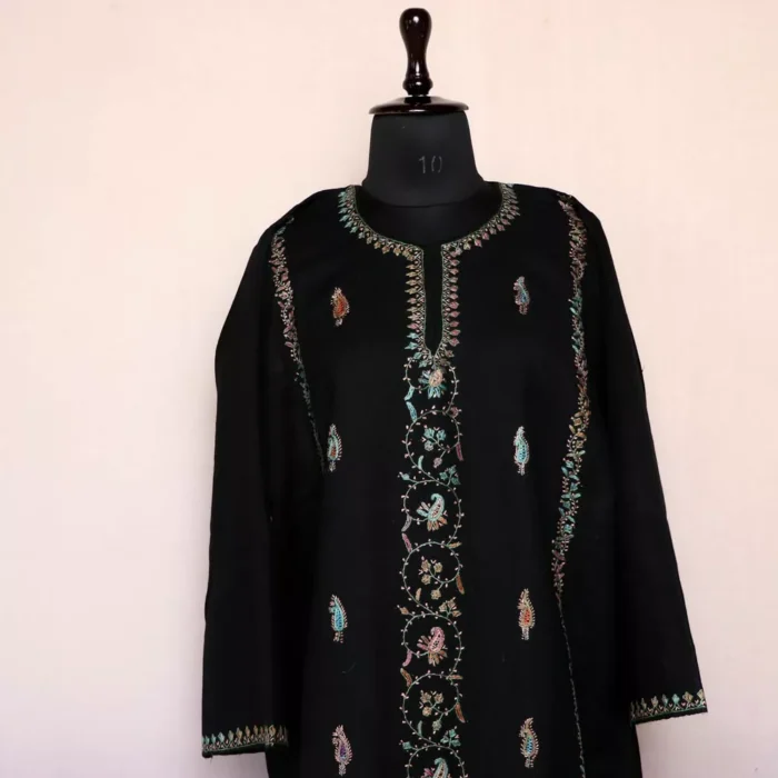 Black Sozni Pheran - Pure Wool With Kashmiri Needle Work