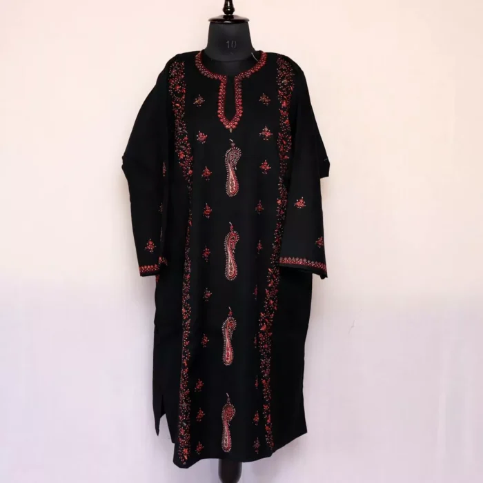 Iltija Sozni Pheran - Pure Wool With Kashmiri Needle Work - Image 2