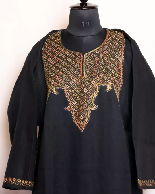 Burza Black Kashmiri Pheran in Pure Wool with Sozni Handwork