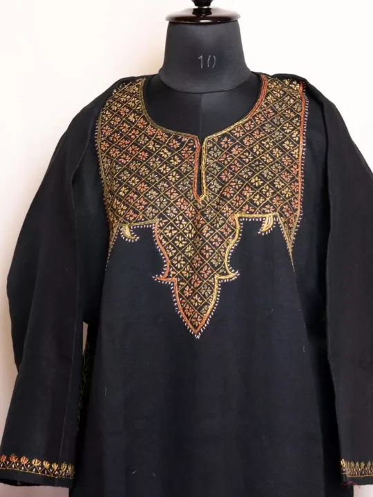 Burza Black Kashmiri Pheran in Pure Wool with Sozni Handwork
