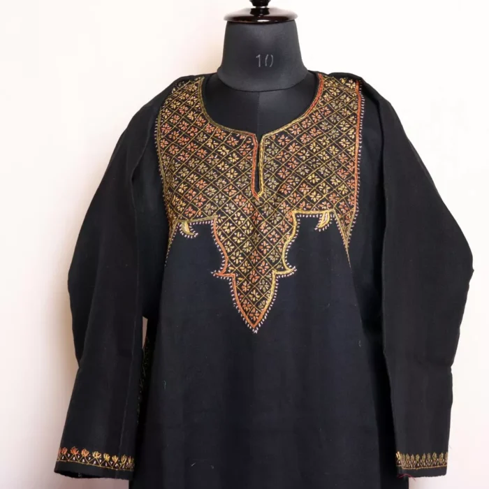 Burza Black Kashmiri Pheran in Pure Wool with Sozni Handwork