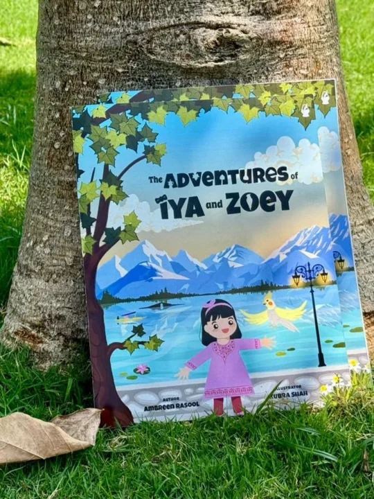 Kashmiri Kids Story and Activity Book - The Adventures of Iya and Zoey