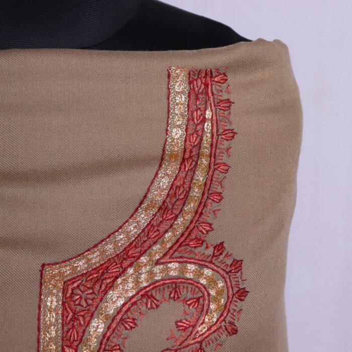 Natural Kashmiri Kaab Woolen Suit With Needle Sozni and Tilla 3PC | Parvaiza Collection - Image 2