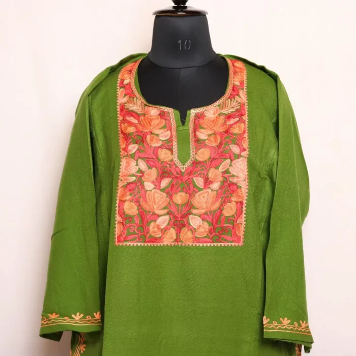 Green Poshak Kashmiri Cashmilon Pheran Aari Stiched for Winter