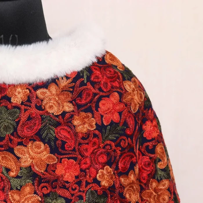 Beautiful Warm Fur Poncho Kashmiri Embroidery - Image 3