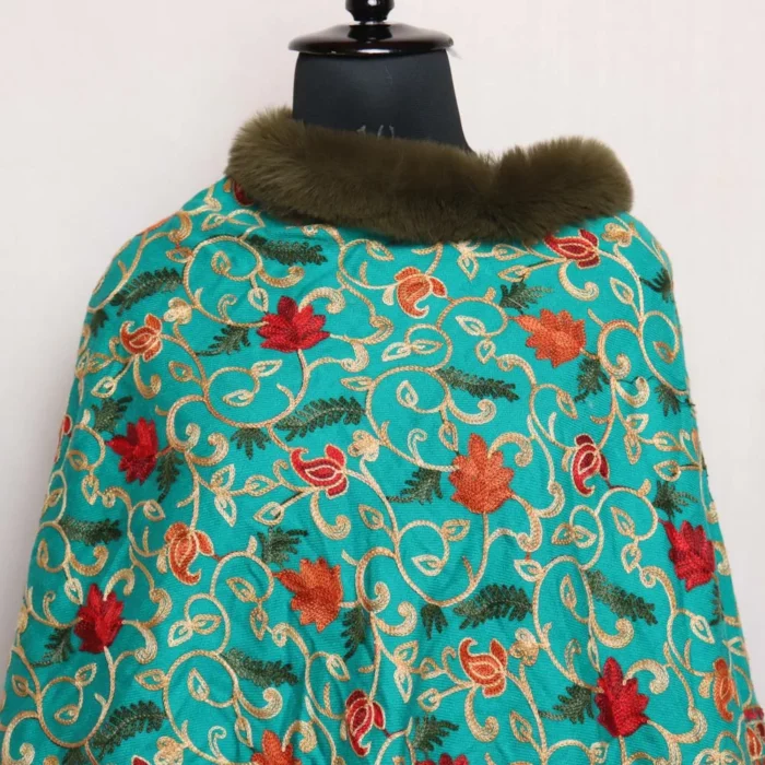 Green Winter Warm Kashmiri Poncho Aari Crafted - Image 2