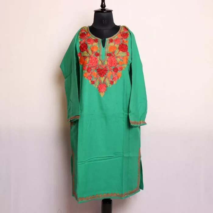 Mehrunisa Green Kashmiri Pheran with Aari Embroidery – Stylish & Warm Winter Wear (W46) - Image 2