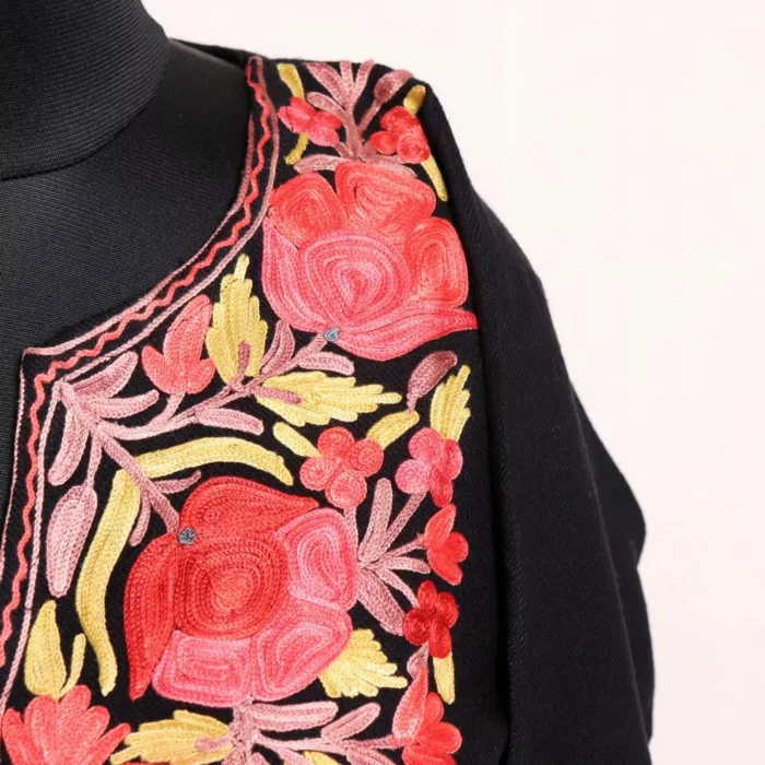 Mehbooba Black Kashmiri Cashmilon Pheran: Elegant Pheran with Aari Embroidery for Winter (W43) - Image 3