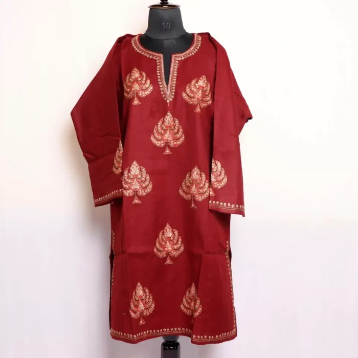 Shahi Maroon Kashmiri Pheran in Pure Wool with Chinari Sozni Handwork (W48) - Image 2