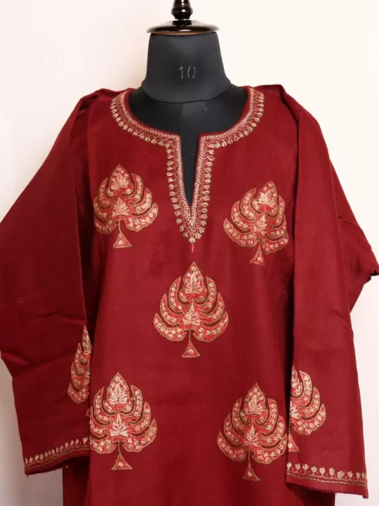 Shahi Maroon Kashmiri Pheran in Pure Wool with Chinari Sozni Handwork (W48)