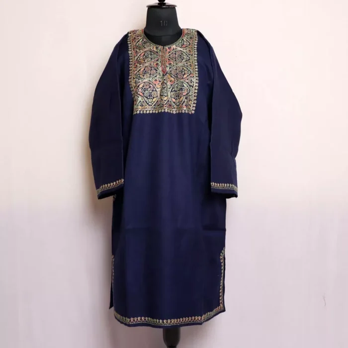 Navy Blue Sozni Handwork Pheran for Women | Pure Wool Thread Work Phiran - Image 2