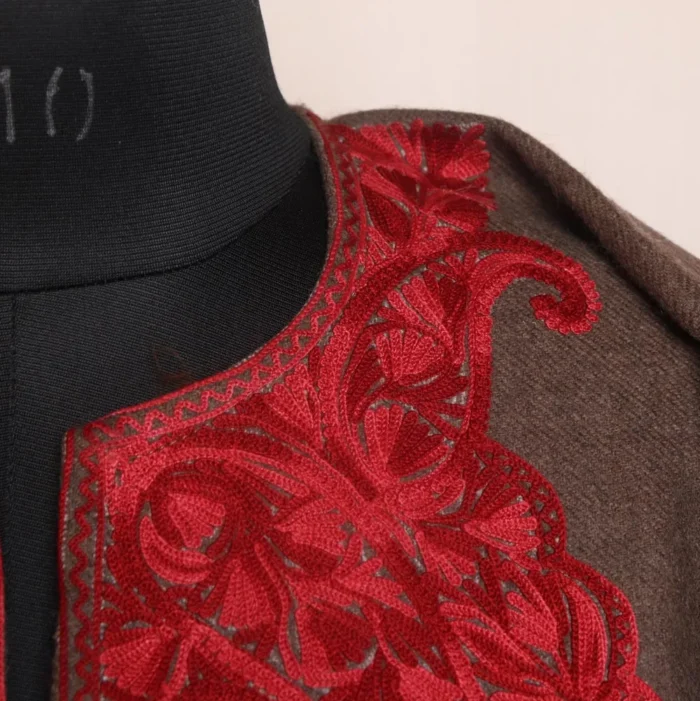 Fariha Bronze Aari Embroidered Tweed Pattu Kashmiri Pheran for Women - Image 3