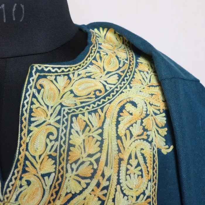 Maha Kashmiri Aari Embroidered Tweed Pheran Winter Wear for Women - Image 3