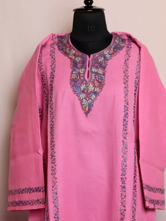 Rosy Pink Kashmiri Pheran in Pure Wool with Sozni Handwork