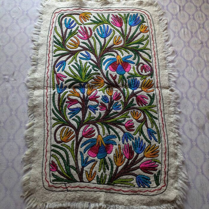 Nishat Kashmiri Namda Rug | Wool with Hand Embroidery (Size: 4.5*3 feet)