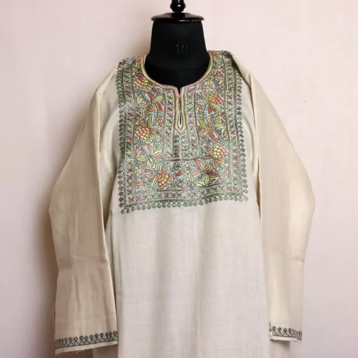 White Sozni Handwork Pheran for Women | Pure Wool Thread Work Phiran