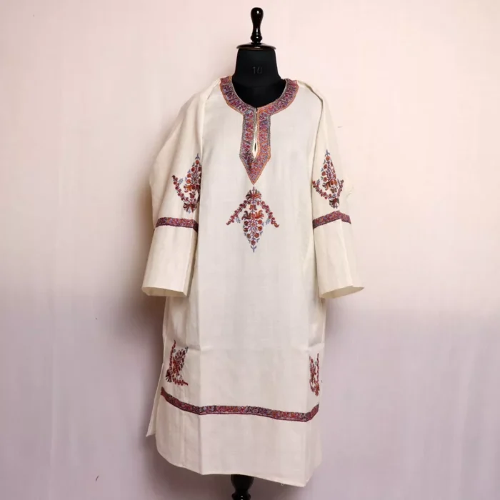 Shaheen White Kashmiri Pheran in Pure Wool with Sozni Handwork - Image 2