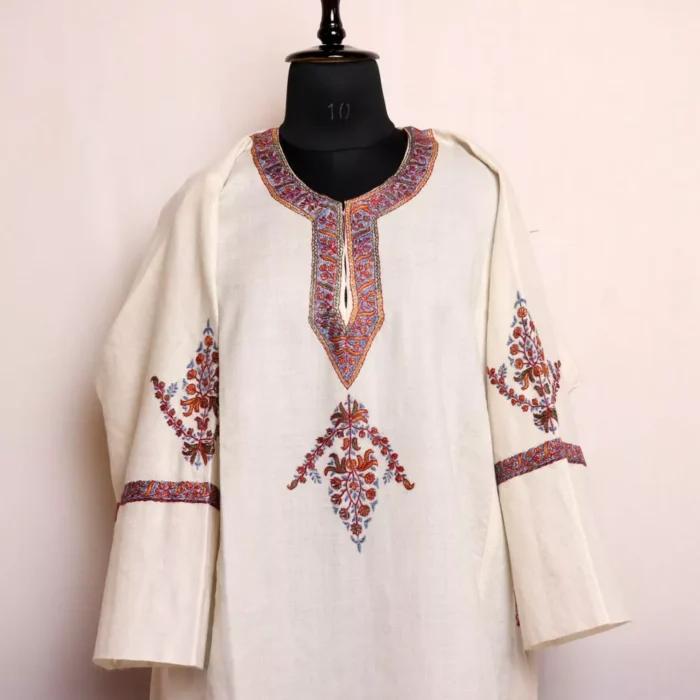 Shaheen White Kashmiri Pheran in Pure Wool with Sozni Handwork