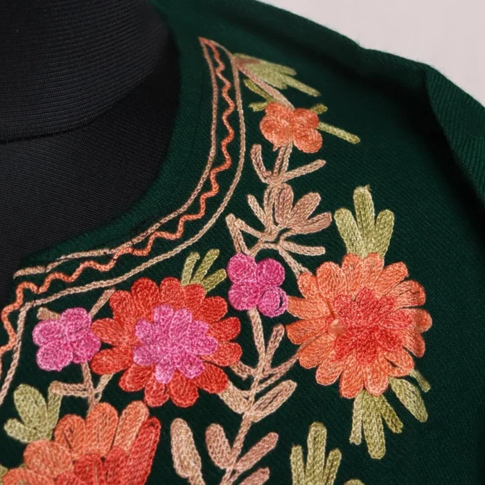 Nazia Green Cashmilon Pheran with Stunning Aari Embroidery - Image 3