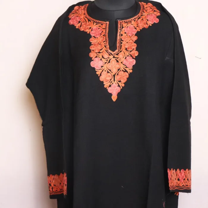 Saba Raffal Pheran with Border and Sleeve Embroidery - Image 2
